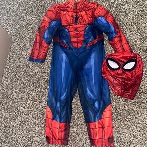 Spider-Man costume size 3 (toddler)